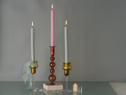 Common Candle Conundrums: Resolving Scented Candle Issues for Perfect Home Ambiance - Essence & Elegance