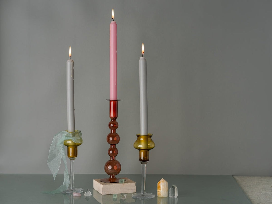 Common Candle Conundrums: Resolving Scented Candle Issues for Perfect Home Ambiance - Essence & Elegance